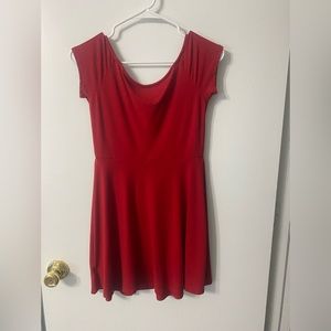 Medium size short red dress